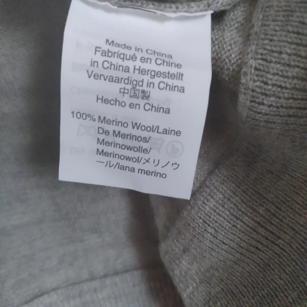 J. Crew Mens Merino Wool Quarter Zip Sweater Medium Gray Minimalist Quiet Luxury